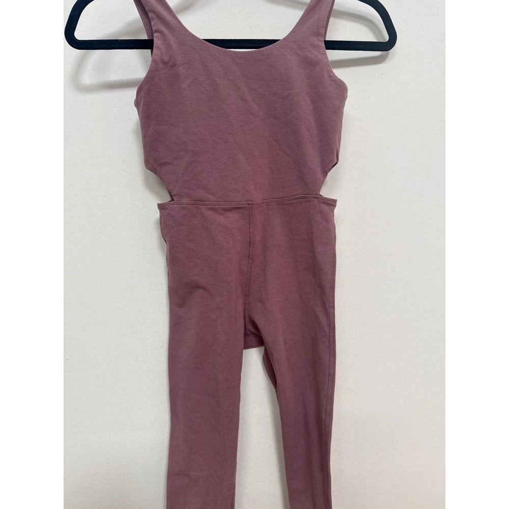 Old Navy Active PowerChill Go-Dry Cutout Bodysuit Mauve Purple Medium 8